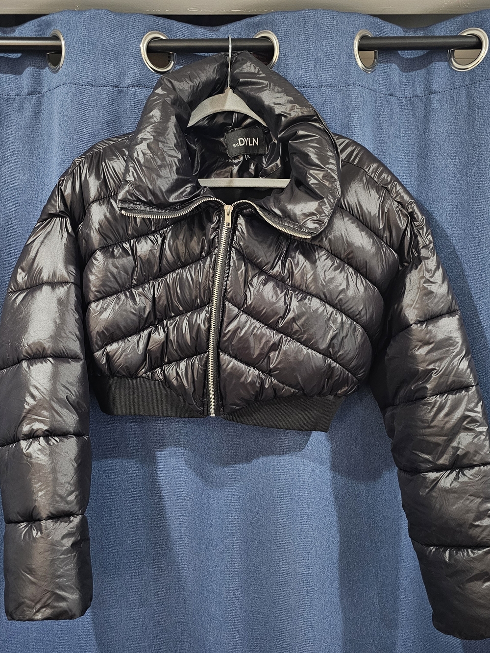 Black BY.DYLN Cropped Puffer S